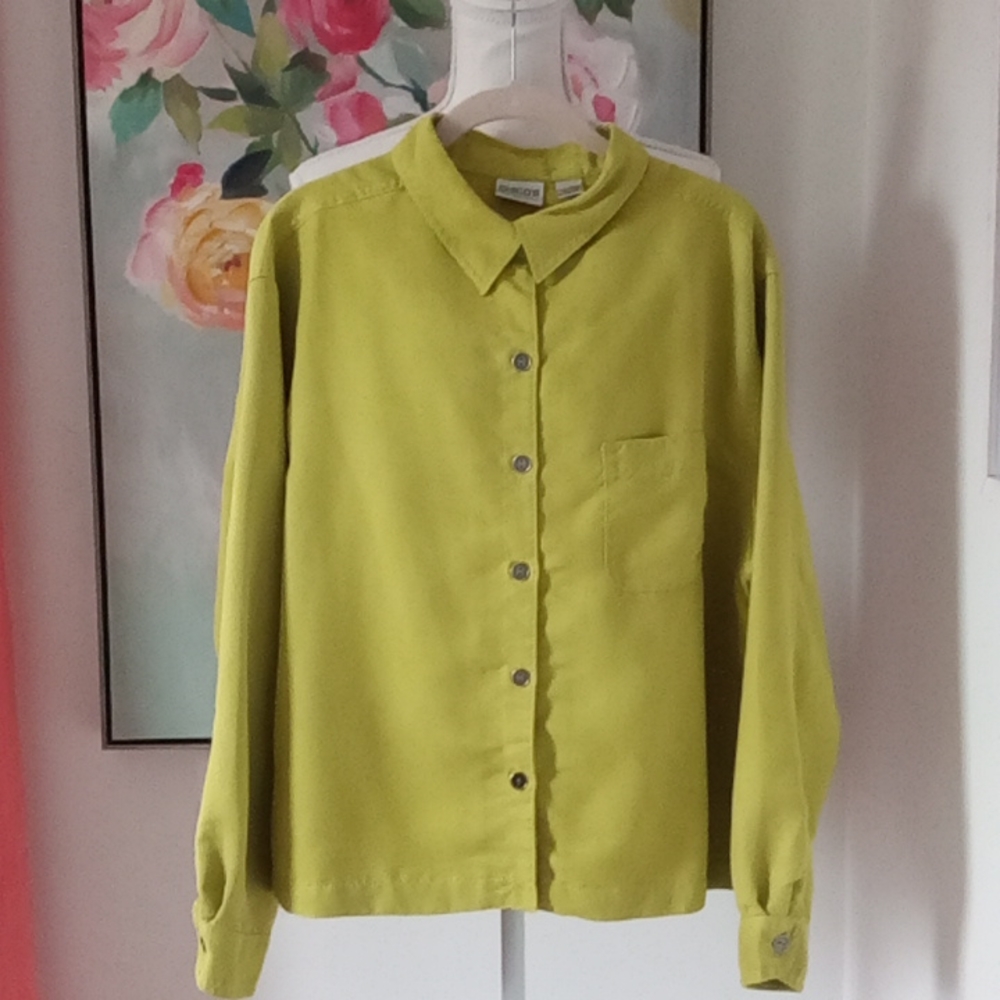 CHICO'S top